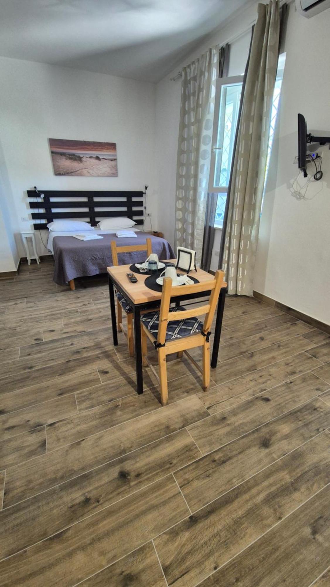 Casa Marzio Apartments Fiumicino Esterno foto